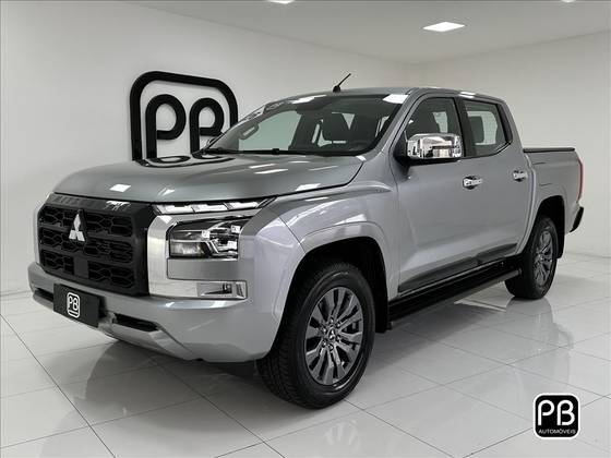 MITSUBISHI L200 TRITON 2.4 16V TURBO DIESEL SPORT HPE CD 4P 4X4 AUTOMÁTICO